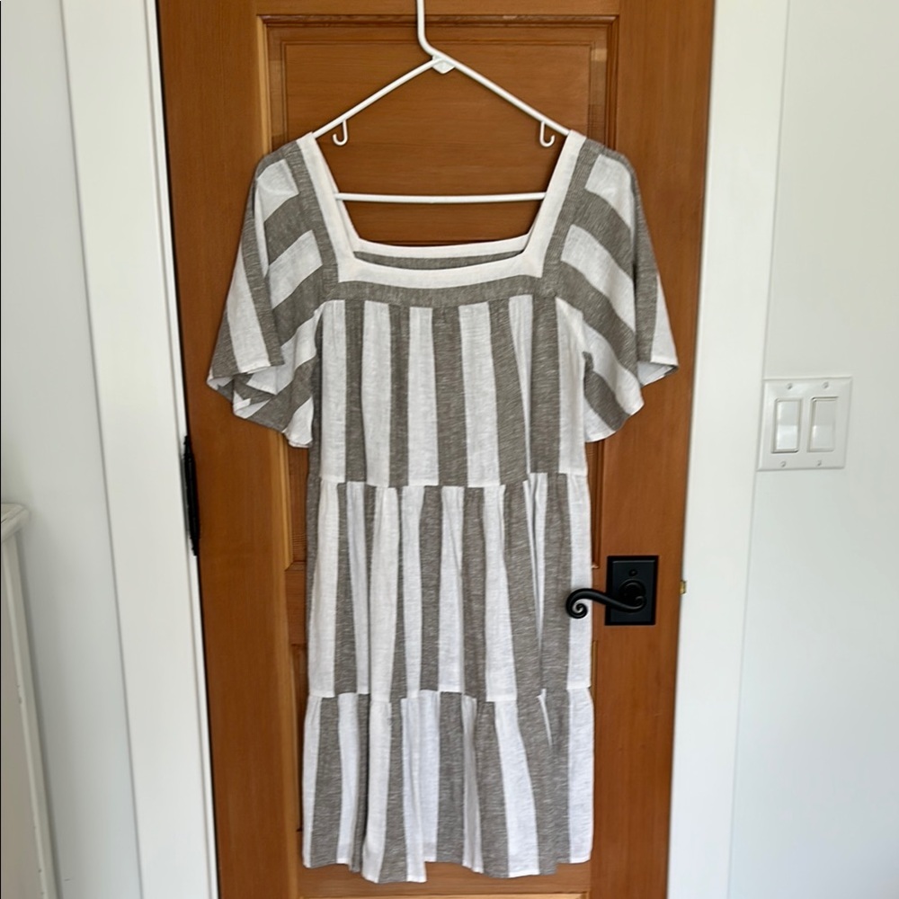 LOFT Striped Dress in Gray and White